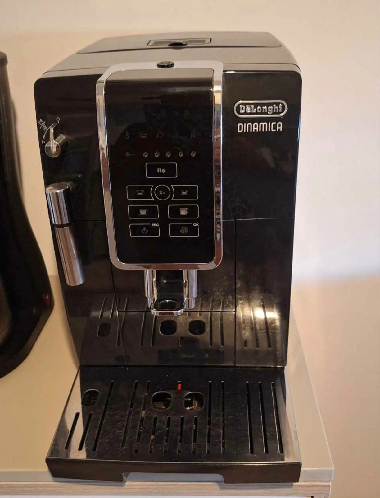 Photo 2 de Machine café delonghi dinamica