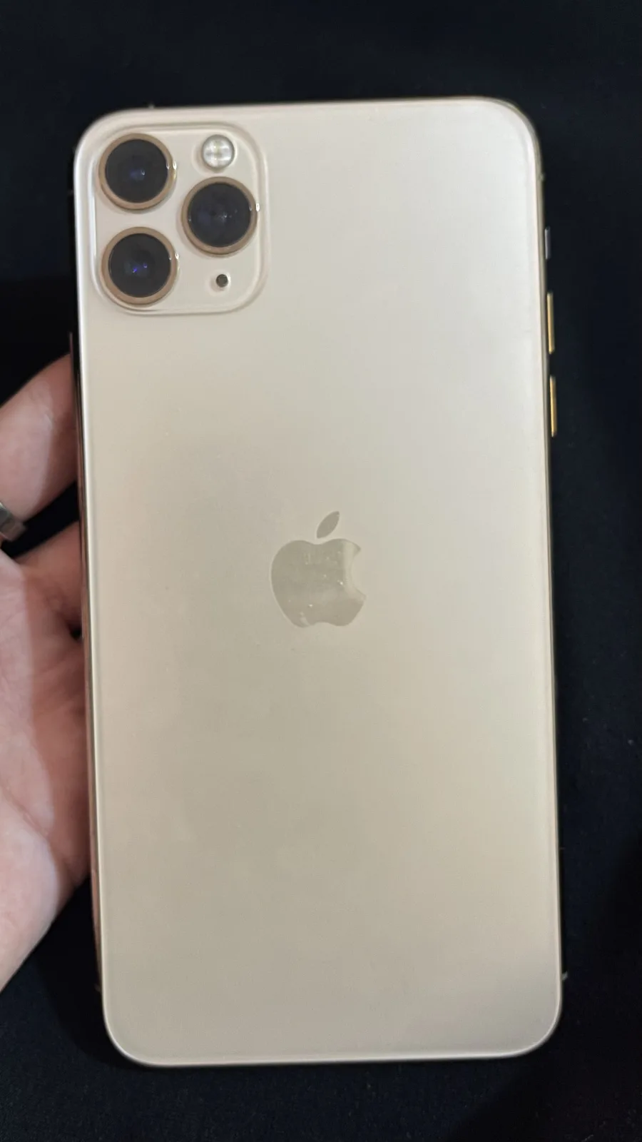 Photo 1 de Iphone 11 promax 64gb bon état