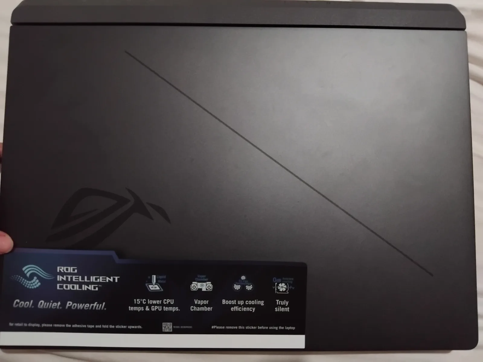 Photo 4 de ASUS ROG Strix G16RTX5070 Ti 32Go