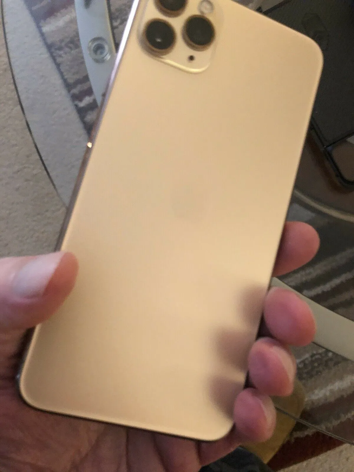IPhone 14 pro max gold 